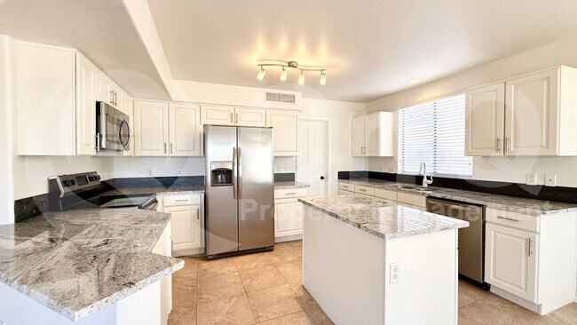 1411 S Western Skies drive photo 3