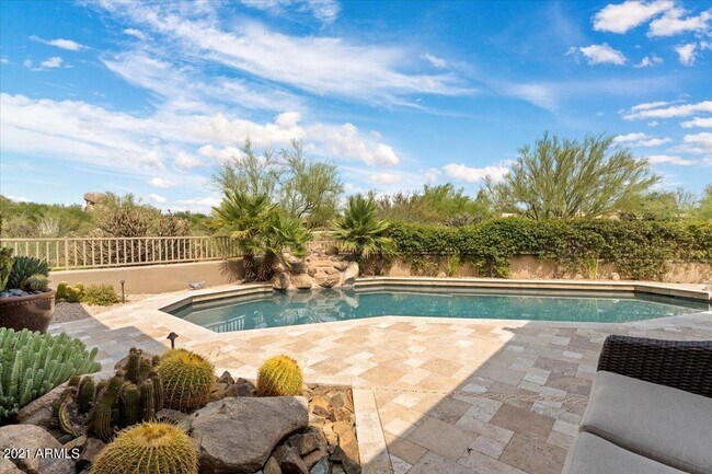 7500 E Boulders Pkwy Scottsdale, AZ 85266 photo 4