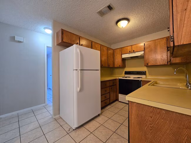 2214 Wheeler Ave Killeen, TX 76549 photo 3