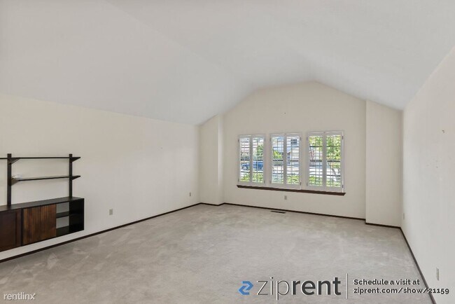 1098 Foxhurst Way, San Jose, CA 95120 photo 3