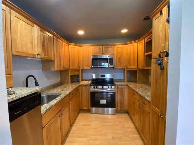 5217 Kisor Dr The Colony, TX 75056 photo 4