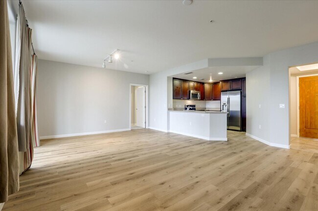 809 Auzerais Ave San Jose, CA 95126 photo 2