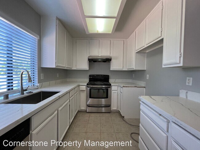 5309 Daimler Ct. photo 5