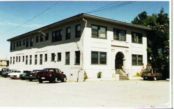 1806-1810 West Street, Berkeley, CA 94702 photo 2