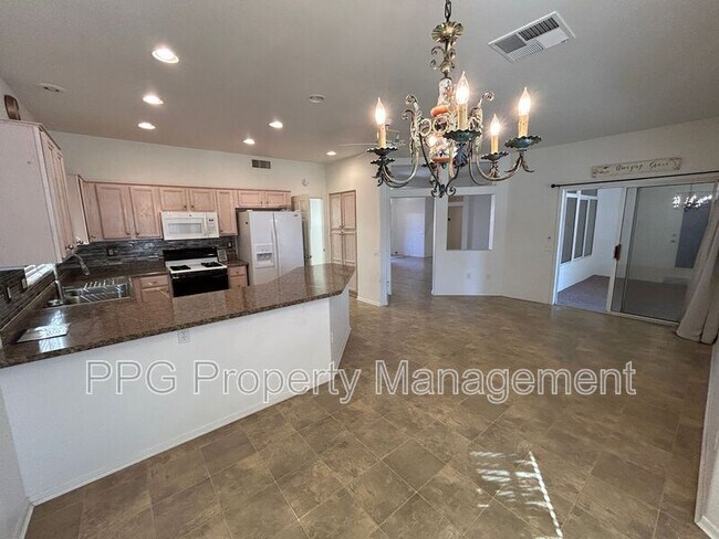 14425 W Parada Dr photo 4