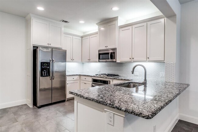 7417 Chief Spotted Tail Drive, Mckinney, TX 75070 photo 3