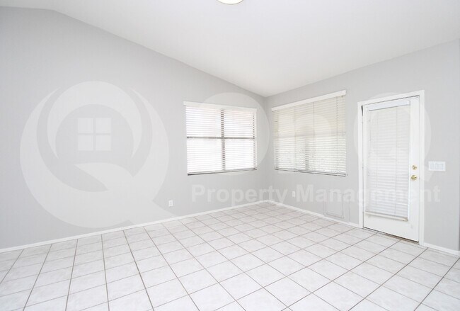 606 East Cathy Drive, Gilbert, AZ 85296 photo 4