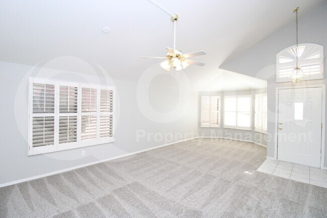 606 East Cathy Drive, Gilbert, AZ 85296 photo 5