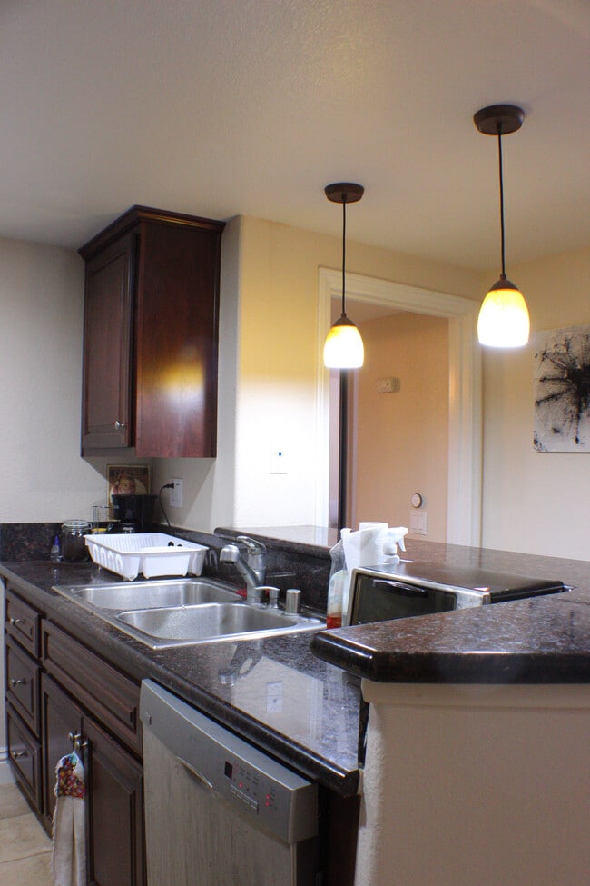 3955 Nobel Dr San Diego, CA 92122 photo 3
