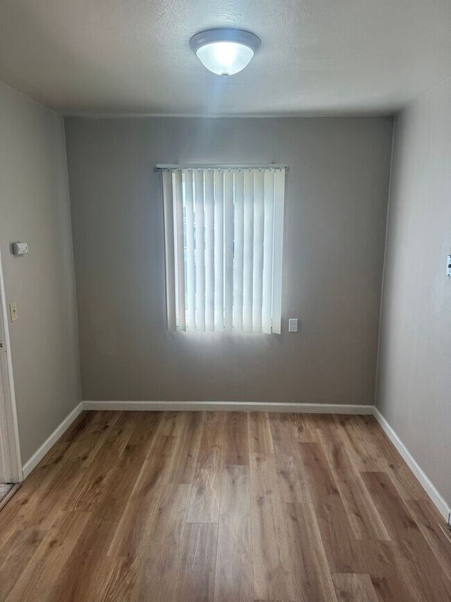 15310 Central Ave San Leandro, CA 94578 photo 3