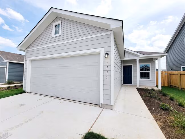 1111 Cattail Lane, Bastrop, TX 78602 photo 2