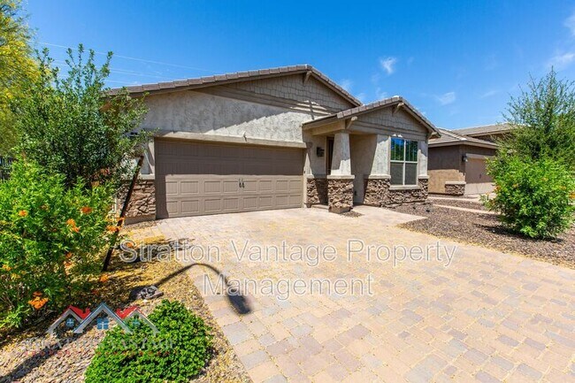 256 N Jesse St photo 3