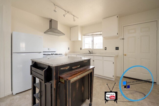 172 E G St Benicia, CA 94510 photo 3