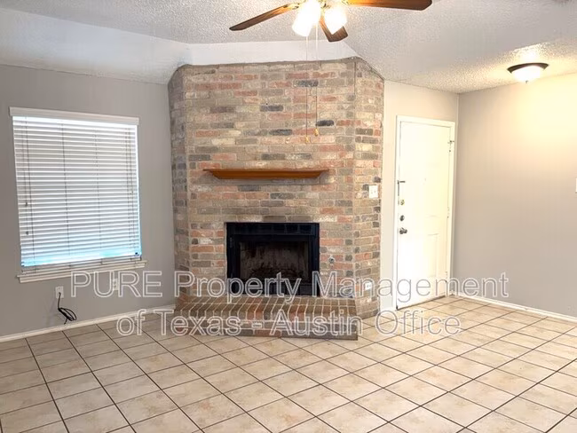 7809 Topawa Cove Austin, TX 78729 photo 4