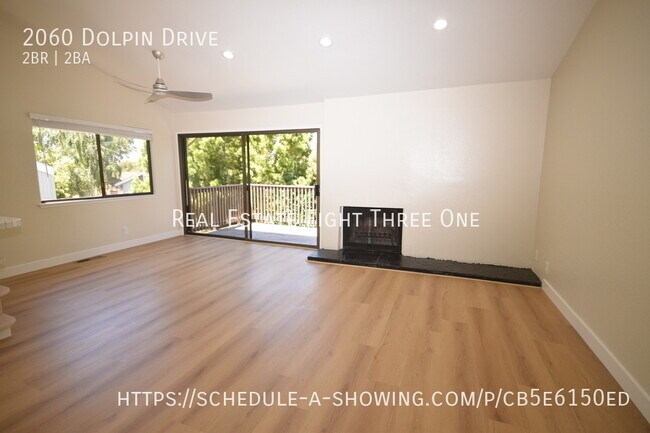 2060 Dolphin Dr Aptos, CA 95003 photo 2