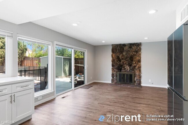 399 Avenida Manzanos, San Jose, CA 95123 photo 4