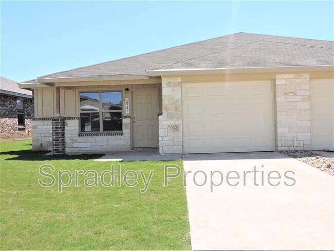 1547 Kal Ct Belton, TX 76513 photo 2