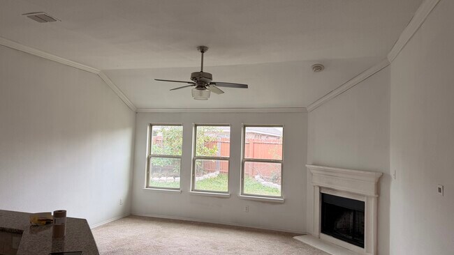 2104 Long Forest Rd Heartland, TX 75126 photo 4