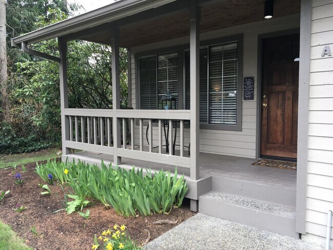 8425 238th St SW Edmonds, WA 98026 photo 3
