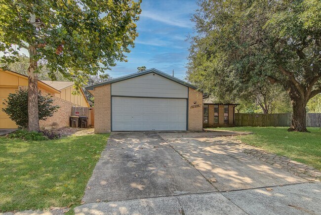 5702 Golden Grove Ln Spring, TX 77373 photo 2