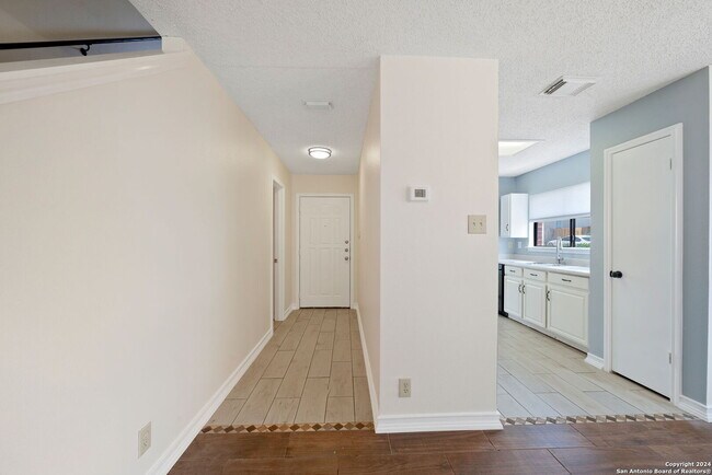 8910 Kenton Briar San Antonio, TX 78240 photo 3