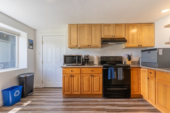 9021 8th Avenue South, Seattle, WA 98108 photo 2