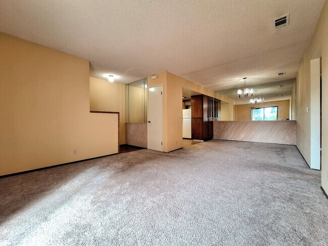 2461 Sequester Court, San Jose, CA 95133 photo 2