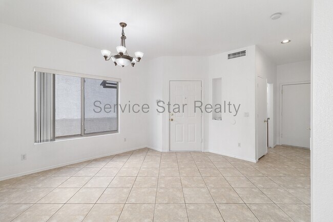 1750 W Union Hills Dr Phoenix, AZ 85027 photo 4