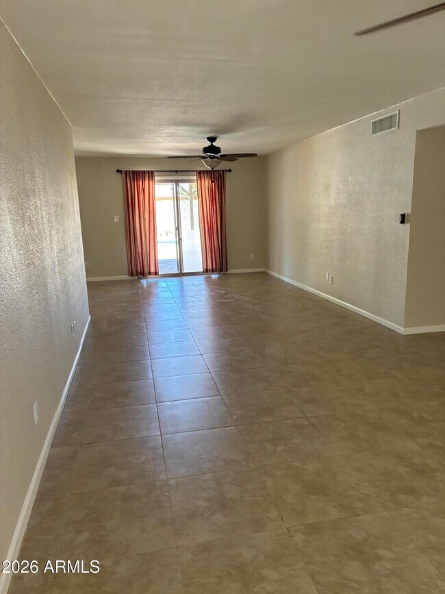 2058 E Fremont Dr Tempe, AZ 85282 photo 5