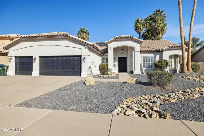 2732 E Hillery Dr Phoenix, AZ 85032 photo 2