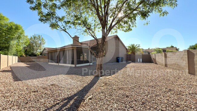 214 N Silverado St Gilbert, AZ 85234 photo 5