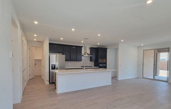Brand new home in Vistancia/ photo 4