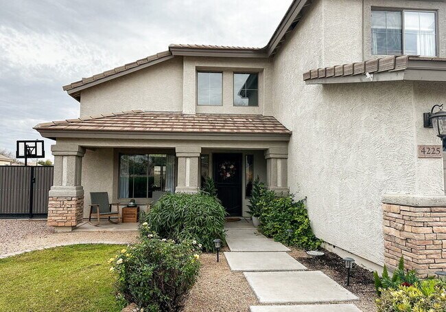 4225 E Ivanhoe St Gilbert, AZ 85295 photo 3