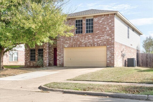 6054 Susanna Drive, Grand Prairie, TX 75052 photo 2