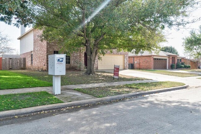 6054 Susanna Drive, Grand Prairie, TX 75052 photo 4