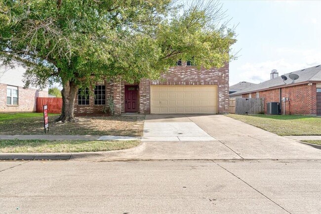6054 Susanna Drive, Grand Prairie, TX 75052 photo 3
