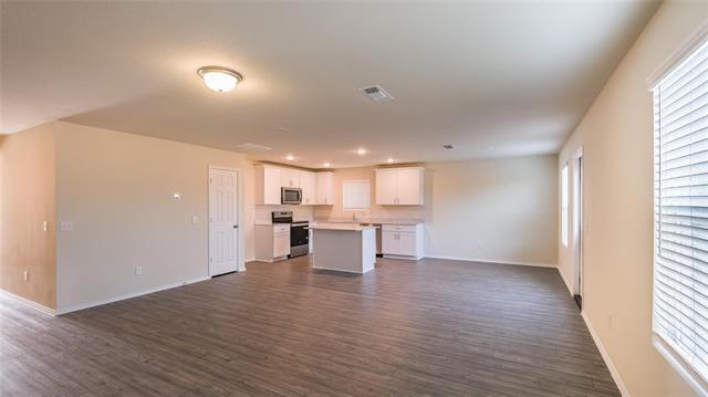 472 Lake Erie Dr Princeton, TX 75407 photo 5