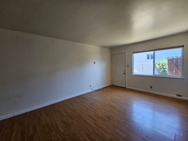 153-155 S 20th St Richmond, CA 94804 photo 3