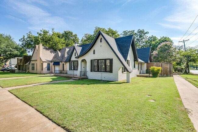 3257 Greene Ave Fort Worth, TX 76109 photo 4