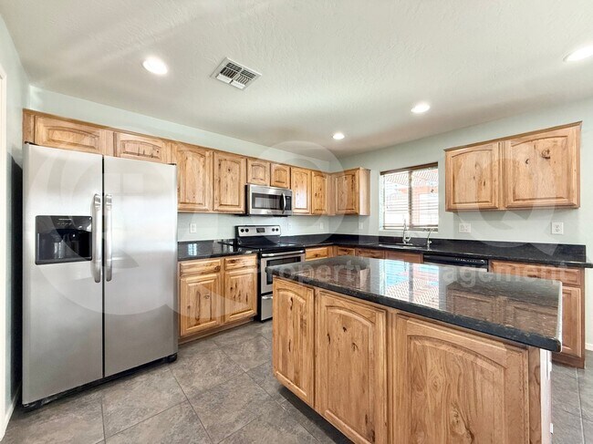 311 E Bradstock Way Queen Creek, AZ 85140 photo 5