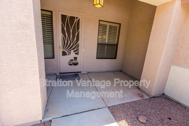 26619 N 46TH PL photo 4