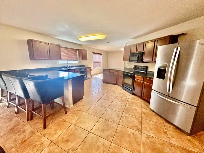 4900 Meadow Trails Drive, Fort Worth, TX 76244 photo 4