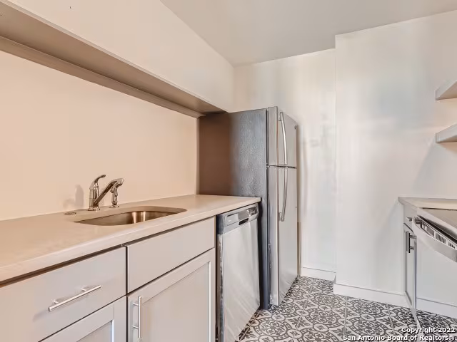 235 E Commerce St San Antonio, TX 78205 photo 5