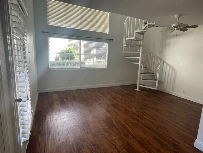 740 Eastshore Terrace Chula Vista, CA 91913 photo 3
