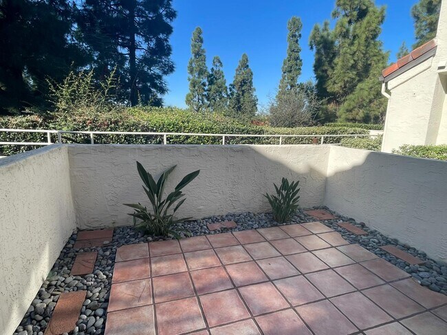 740 Eastshore Terrace Chula Vista, CA 91913 photo 4