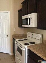 1208 Cavalry Ln Killeen, TX 76549 photo 4