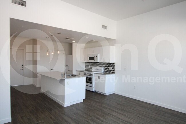 1130 N 2nd St Phoenix, AZ 85004 photo 3