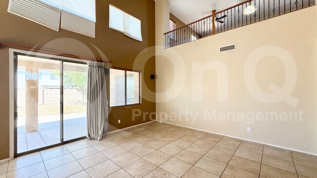 9710 S 44th Dr Phoenix, AZ 85339 photo 4