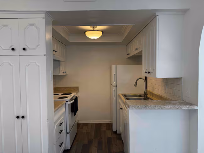 170 De Chantle Rd San Antonio, TX 78201 photo 5