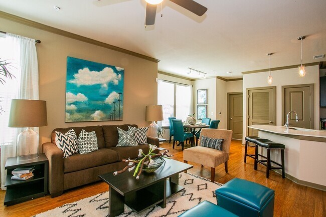 12598 Westheimer Road, Houston, TX 77077 photo 4